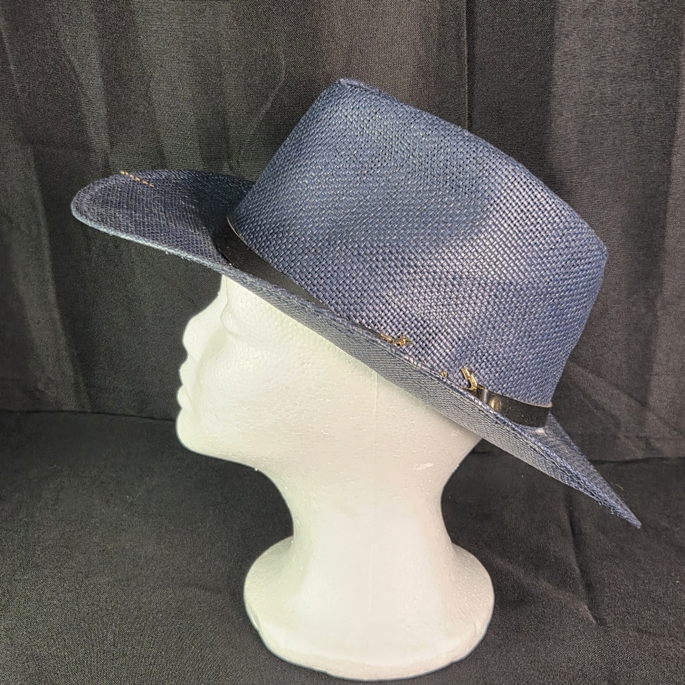 NWOT Navy Hat With Anchor